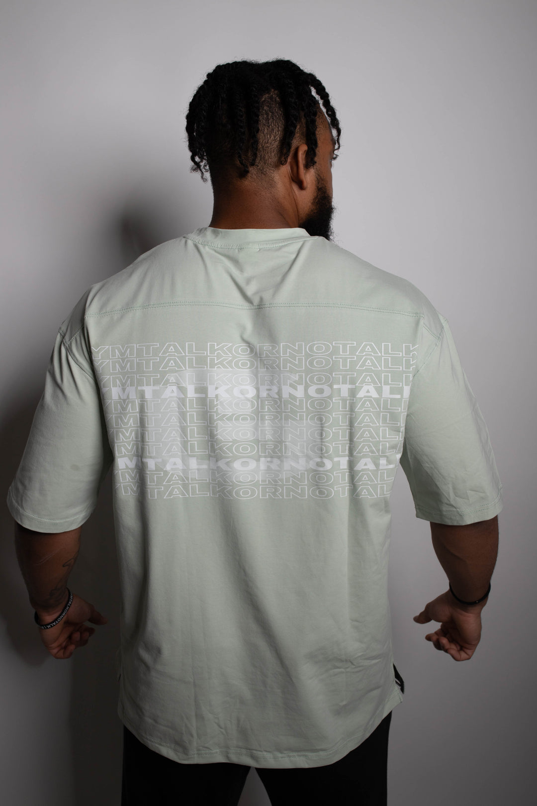 GT ɛSSENTIAL OVERSIZED T-SHIRT G